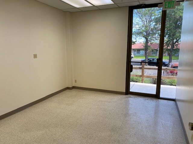 More Photos Of 315-333 Freeport Blvd, Sparks Warehouse For Lease