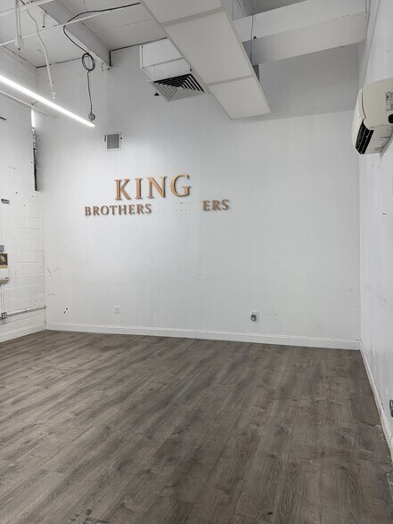 More Photos Of 5948 55th St, Maspeth Land For Lease