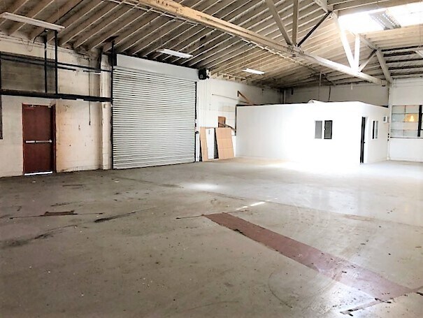 More Photos Of 21994 Mission Blvd, Hayward Auto Dealership For Sale
