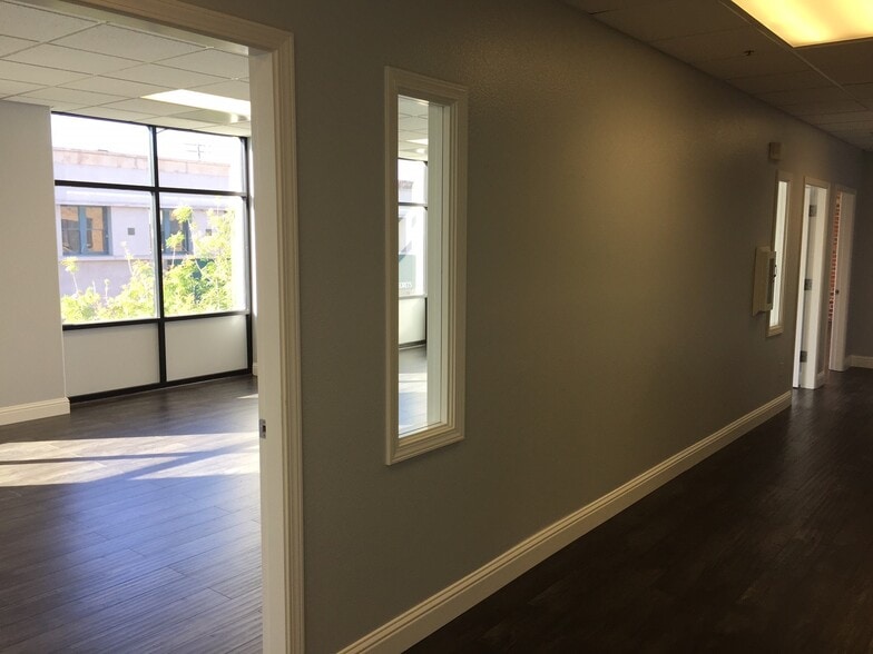 More Photos Of 1001 10th St, Modesto Unknown For Lease