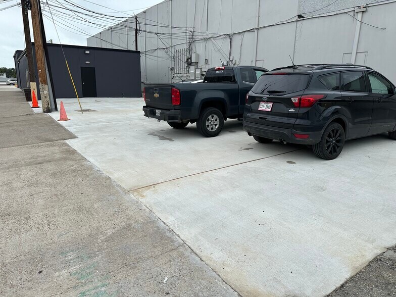 More Photos Of 4501 S Padre Island Dr, Corpus Christi Restaurant For Lease