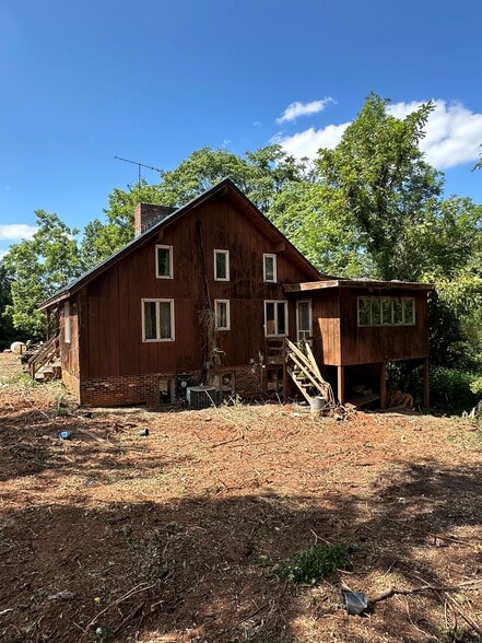 More Photos Of 167 Faulconerville Dr, Amherst General Retail For Sale