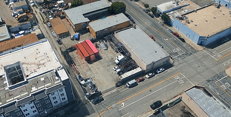 More Photos Of 124 W E St, Wilmington Land For Lease