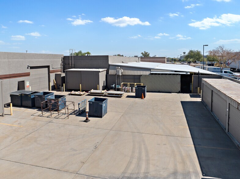 More Photos Of 815 W Geneva Dr, Tempe Manufacturing For Sale