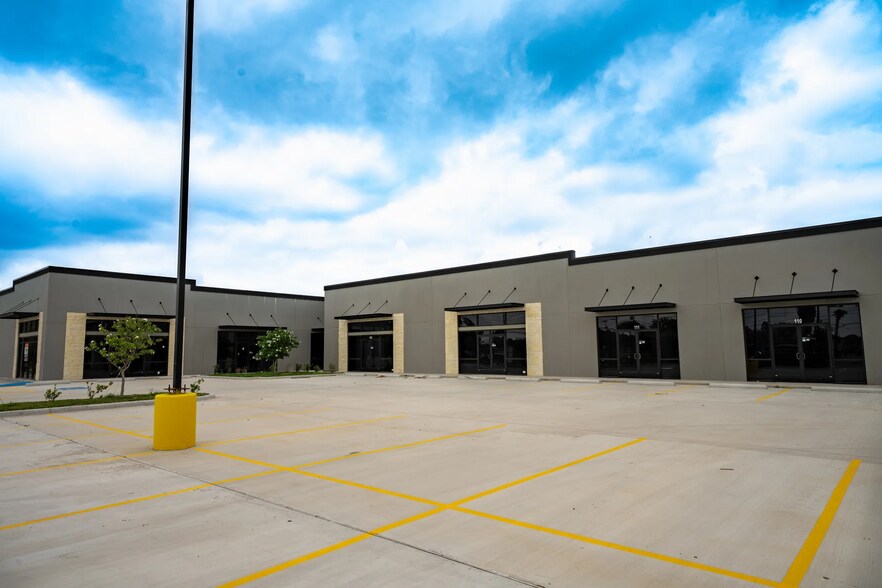 More Photos Of 2519 Closner blvd, Edinburg Unknown For Lease