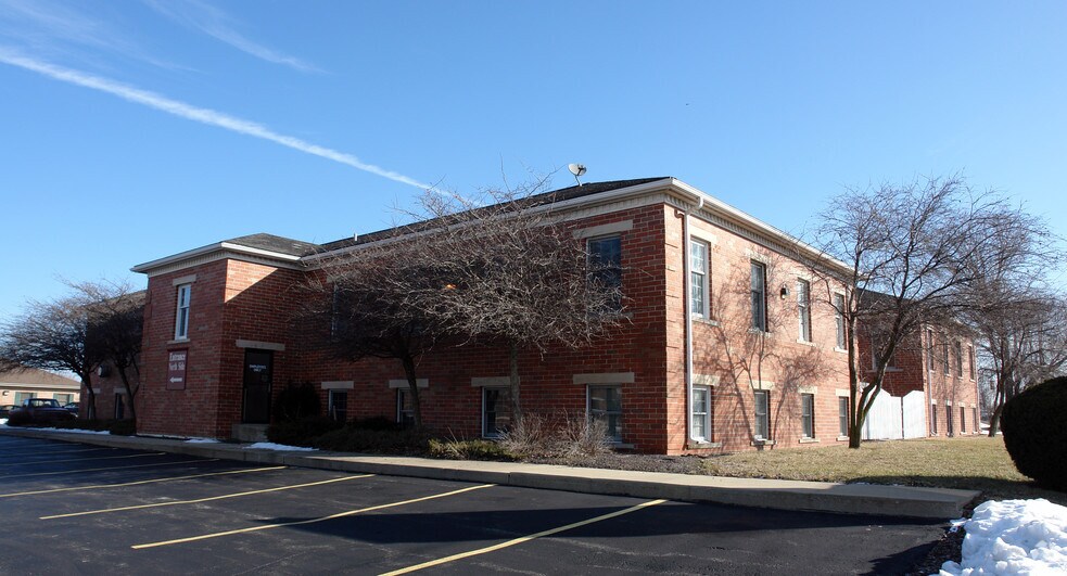 More Photos Of 2815 Old Jacksonville Rd, Springfield Office For Lease