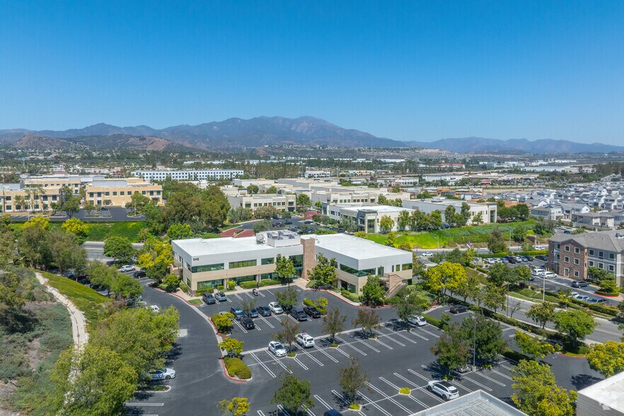 More Photos Of 1 Orchard Rd, Lake Forest Office For Lease