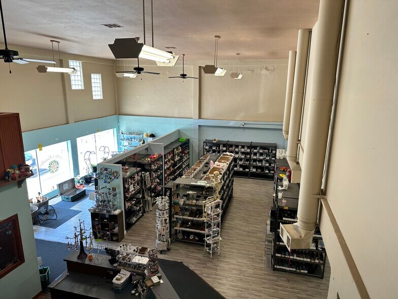 More Photos Of 705 Cottage St, Susanville Freestanding For Sale