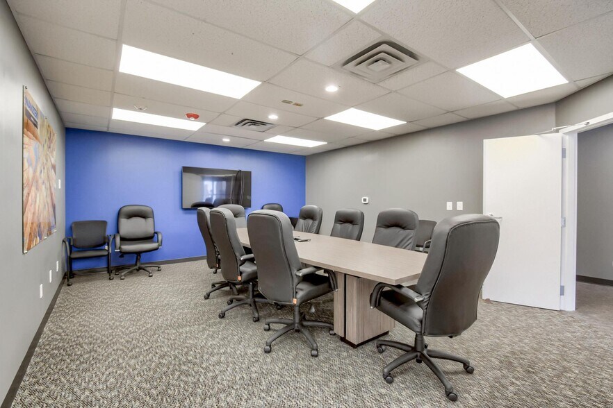 More Photos Of 19316 Goddard Ranch Ct, Morrison Office For Lease