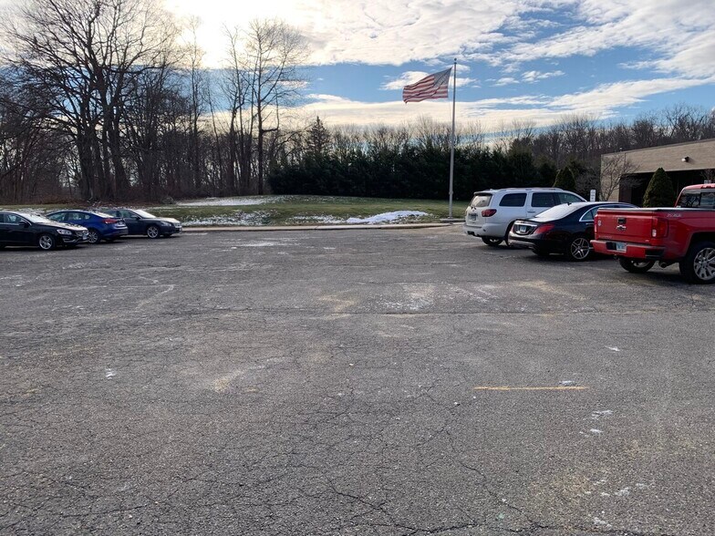 More Photos Of 169 Callender Rd, Watertown Land For Lease