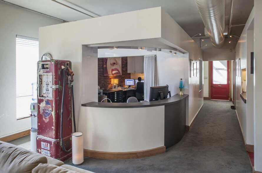 More Photos Of 71 SW Oak St, Portland Office For Lease