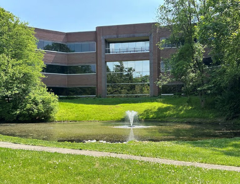 Primary Photo Of 8330 Allison Pointe Trl, Indianapolis Office For Lease