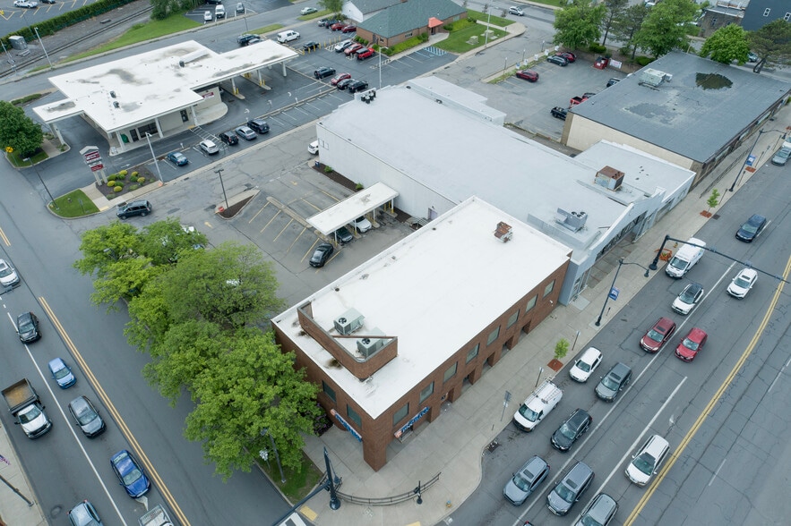 More Photos Of 200 W Broad St, Hazleton Bank For Sale