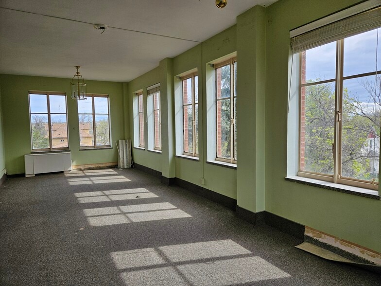 More Photos Of 1109 6th Ave N, Great Falls Assisted Living For Sale