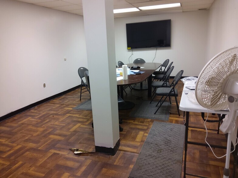 More Photos Of 46 Canal St, Ellenville Industrial For Sale