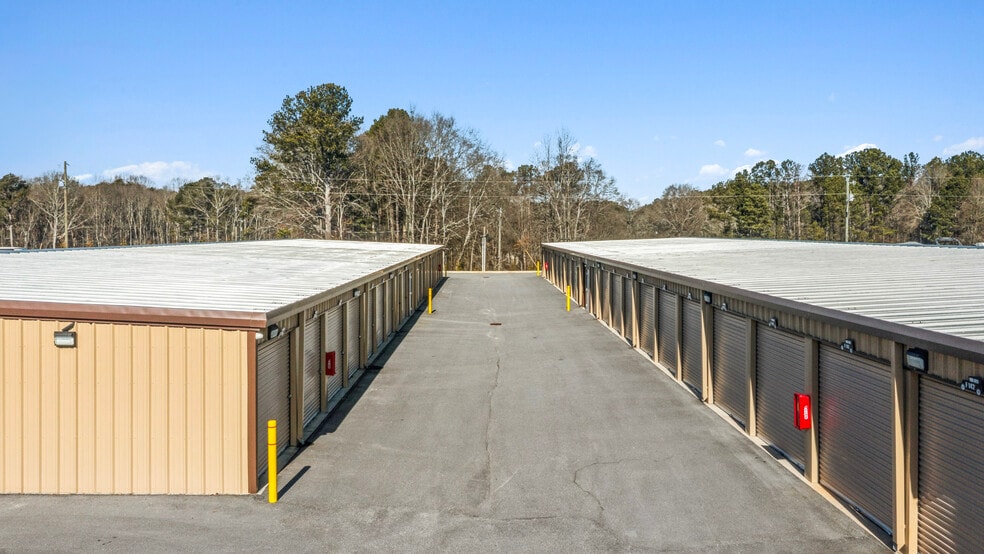 More Photos Of 4886 Highway 81, Loganville Self Storage For Sale