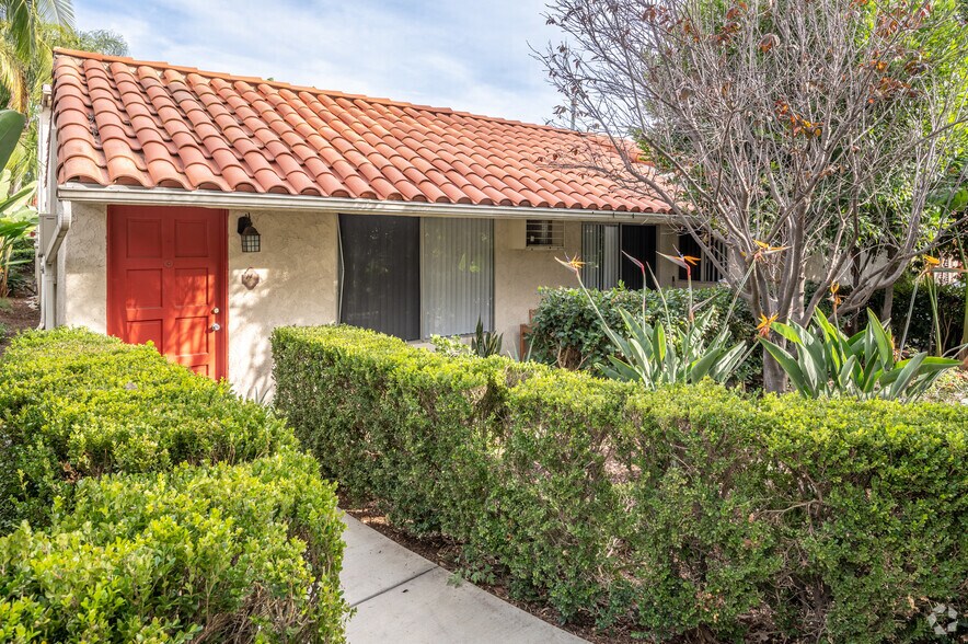 More Photos Of 1001 N Harbor Blvd, La Habra Apartments For Sale