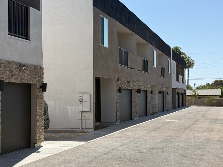 Primary Photo Of 1106 Campbell Ave, Phoenix Multifamily For Sale
