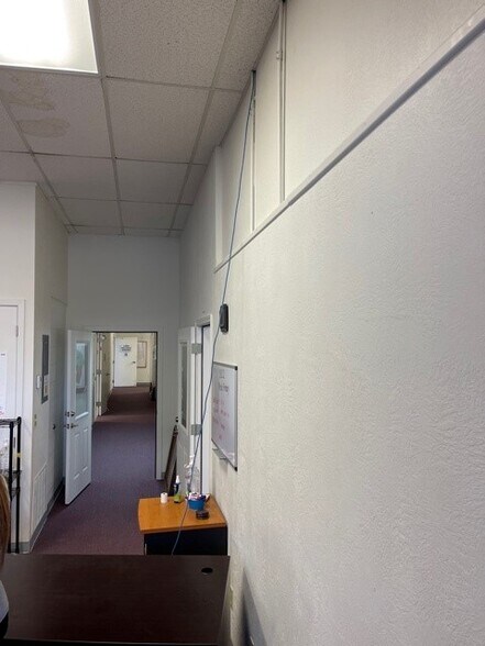 More Photos Of 107 W Main St, Cameron Storefront Retail Office For Sale