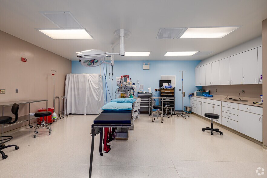 More Photos Of 1133 E Chestnut Ave, Vineland Office For Sale