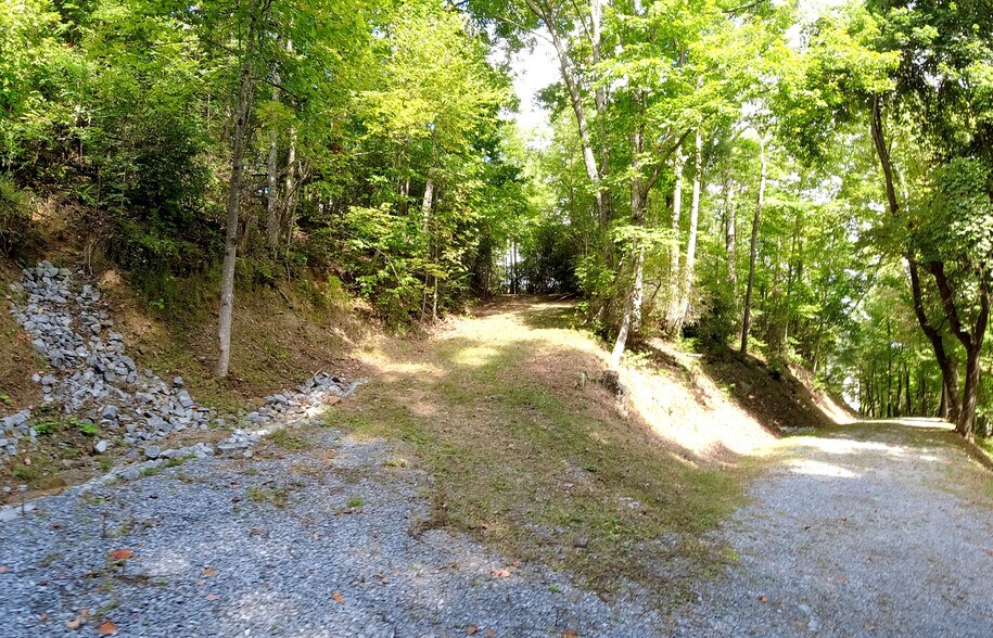 More Photos Of 0 Oakley Heights Road, Gatlinburg Land For Sale
