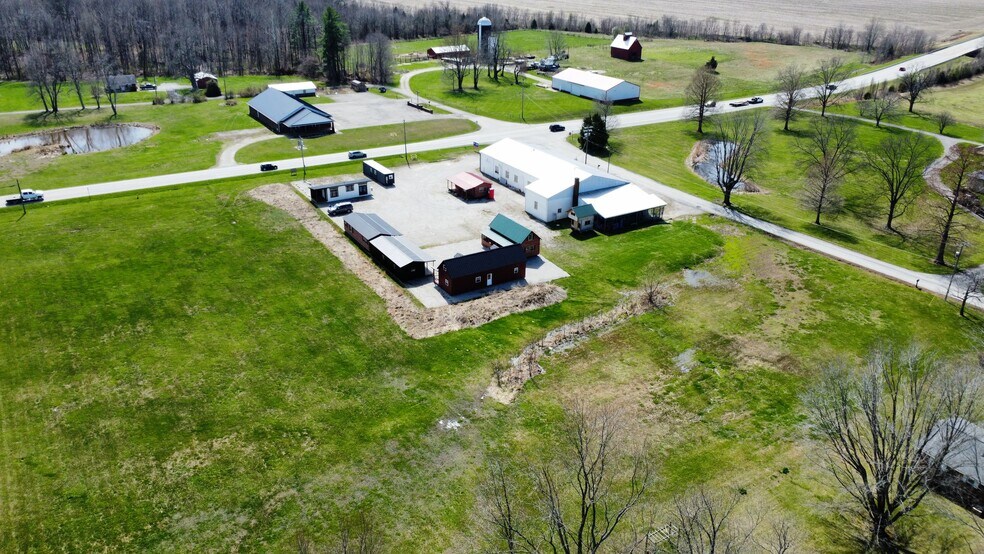 More Photos Of 677 S Cardinal Ln, Scottsburg Industrial For Sale