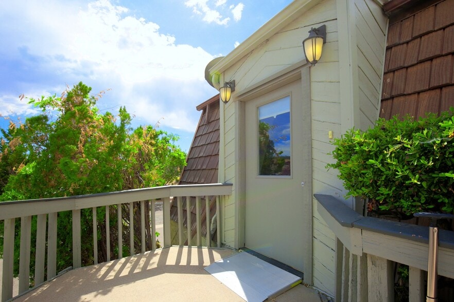 More Photos Of 404 W Main St, Payson Rehabilitation Center For Sale