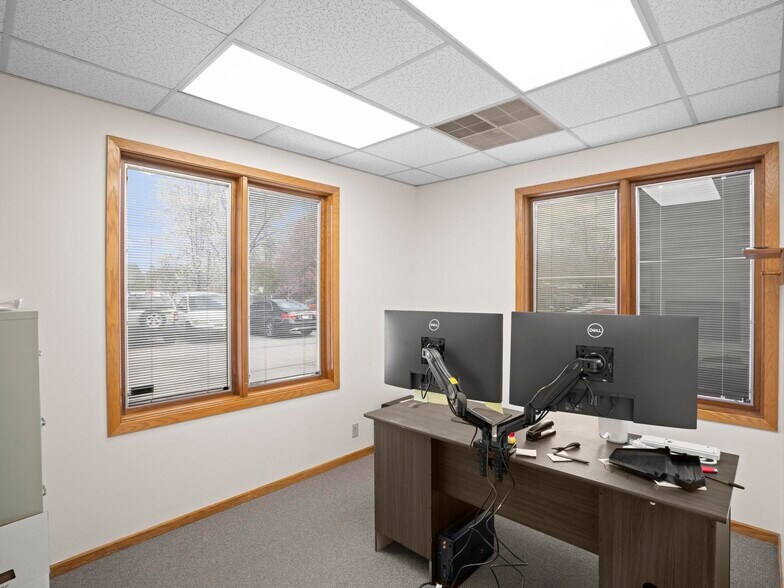 More Photos Of 4541 S 700 E, Salt Lake City Office For Sale