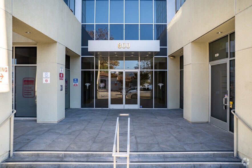 More Photos Of 800 S Central Ave, Glendale Medical For Lease