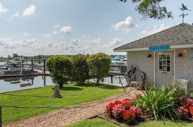 More Photos Of 9100 Wilcox Neck Rd, Charles City Marina For Lease