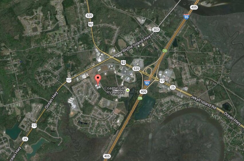 More Photos Of 100 Commerce Center Dr, Brunswick Warehouse For Sale