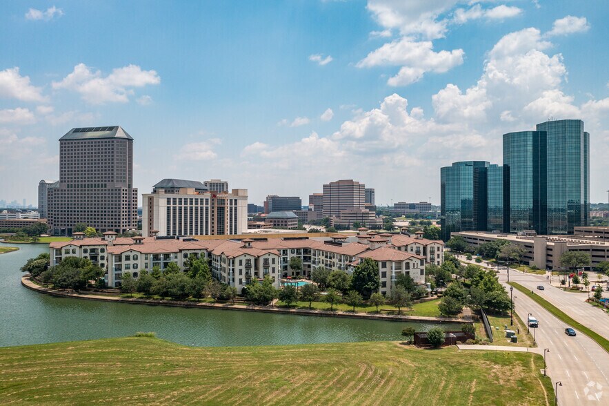 More Photos Of 222 W Las Colinas Blvd, Irving Office For Lease