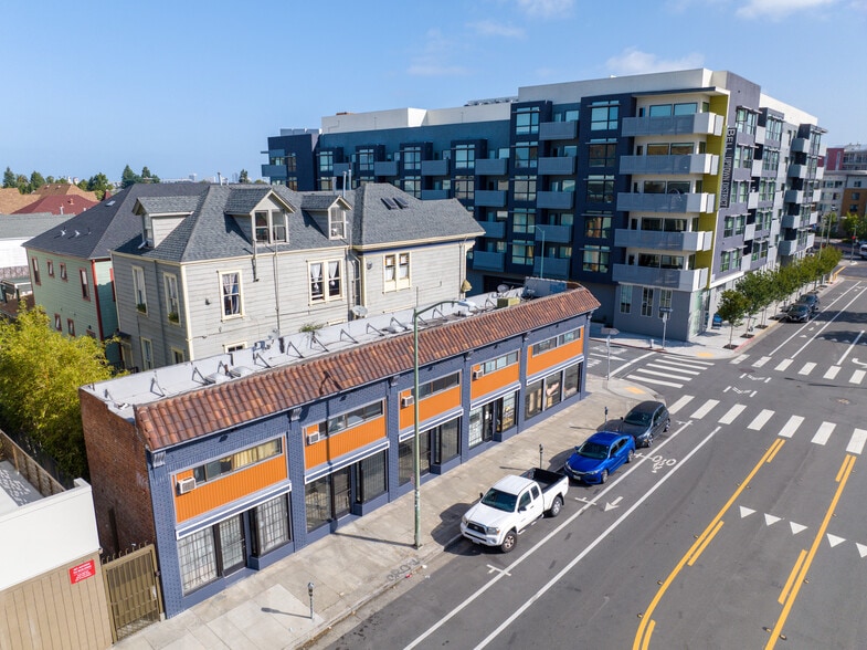 More Photos Of 1719-1733 Jefferson St, Oakland Storefront For Sale