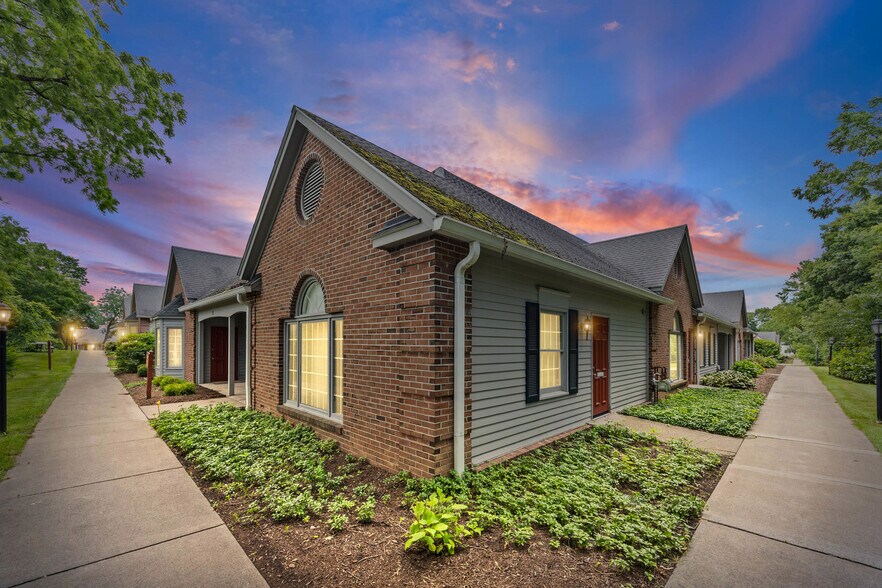 More Photos Of 61E Monroe Ave, Pittsford Medical For Sale