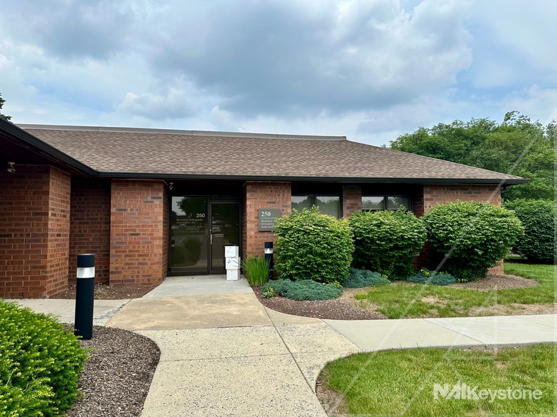 More Photos Of 2201 Ridgewood Rd, Wyomissing Medical For Sale