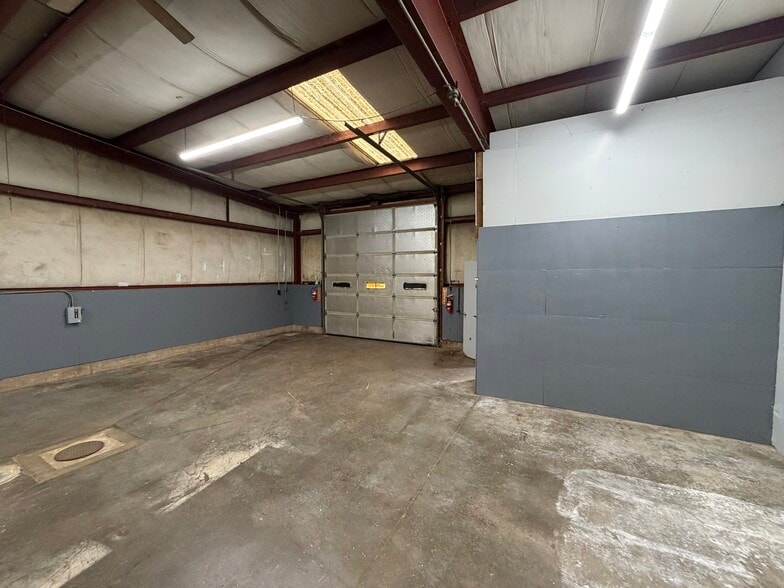 More Photos Of 179 Coccomo St, New Britain Industrial For Sale