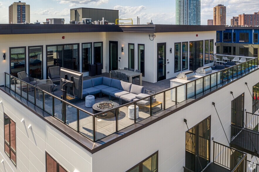 More Photos Of 1725 Nicollet Ave, Minneapolis Apartments For Lease