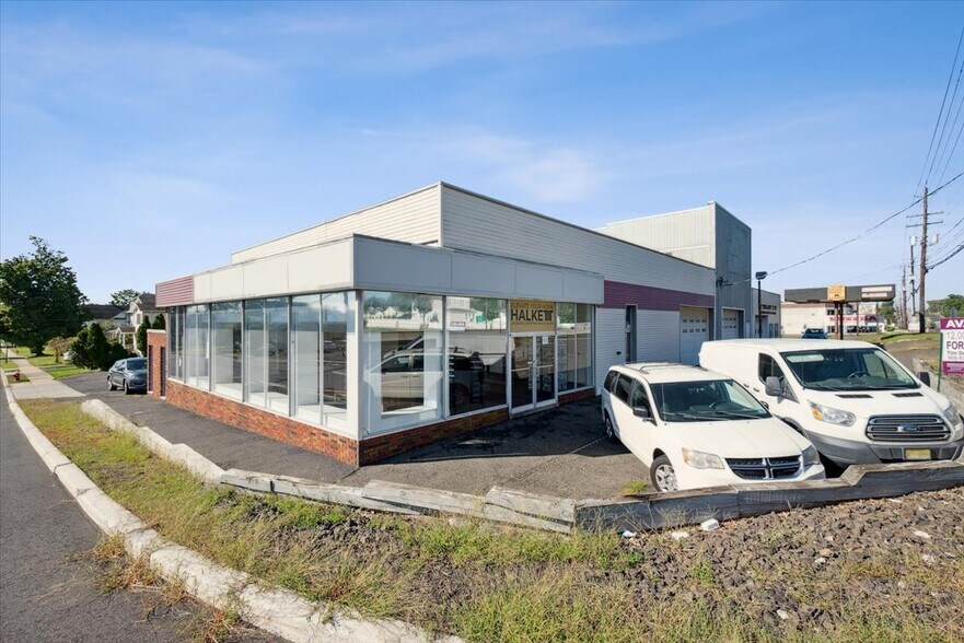 More Photos Of 401 State Route 202, Raritan Freestanding For Lease
