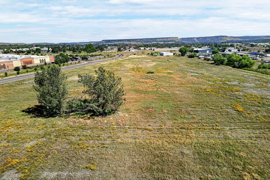 More Photos Of 7th Ave, Oroville Land For Sale