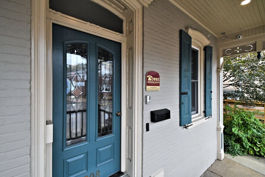 More Photos Of 206 N Main St, Souderton Freestanding For Sale