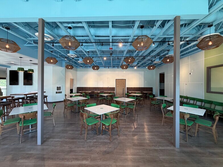More Photos Of 12634 Indore Pl, Littleton Restaurant For Sale