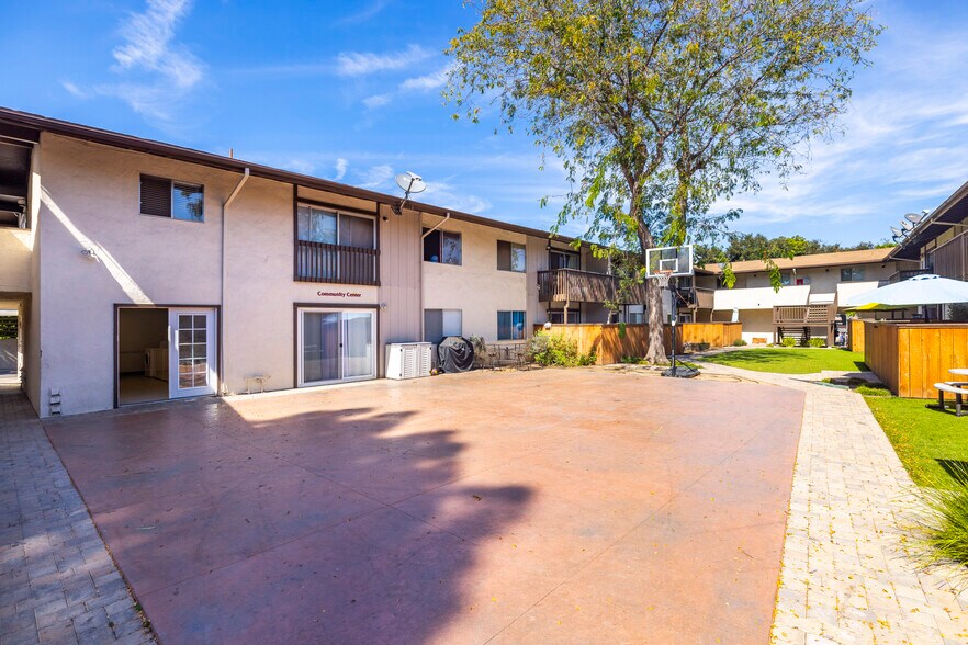 More Photos Of 1502 San Pascual St, Santa Barbara Apartments For Sale
