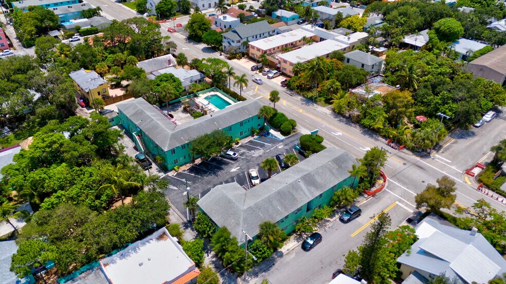 More Photos Of 320 N Federal Hwy, Lake Worth Hotel For Sale