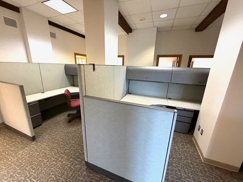 More Photos Of 22 S 2nd St, Emmaus Loft Creative Space For Lease