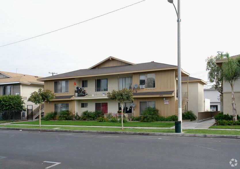 More Photos Of , Anaheim Multifamily For Sale
