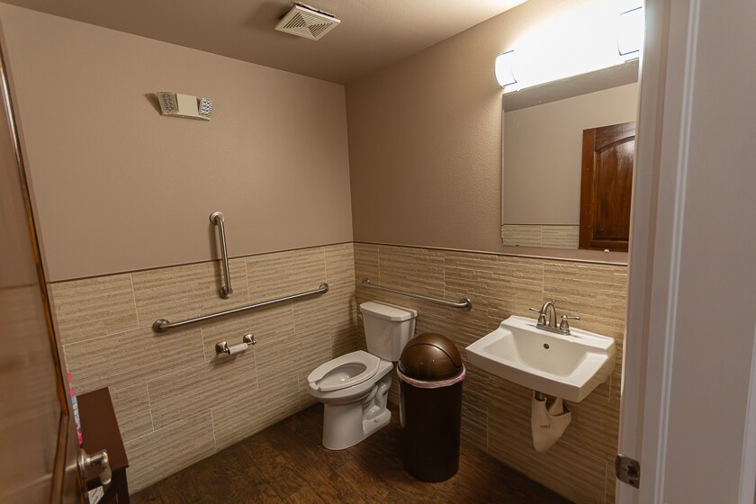 More Photos Of 1712 1st Ave, Greeley Warehouse For Lease