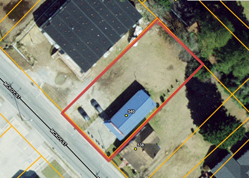 More Photos Of 540 Mc Koy St, Clinton General Retail For Sale