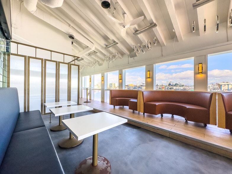 More Photos Of 2406 Newport Blvd, Newport Beach Restaurant For Lease