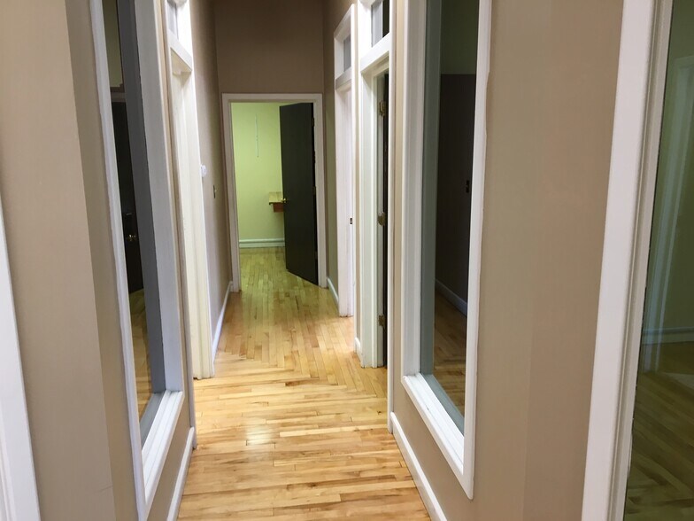 More Photos Of 168 Boston Post Rd, Madison Medical For Sale