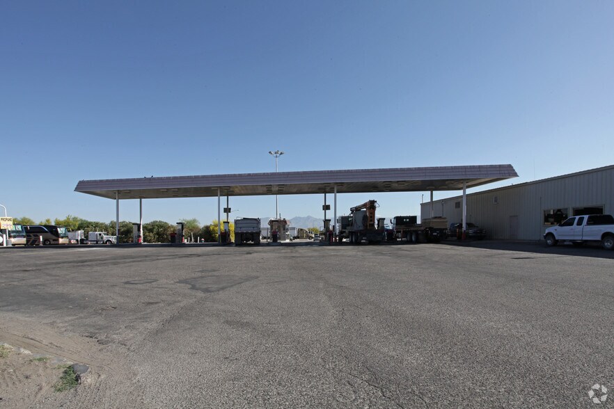 More Photos Of 5451 E Benson Hwy, Tucson Freestanding For Sale